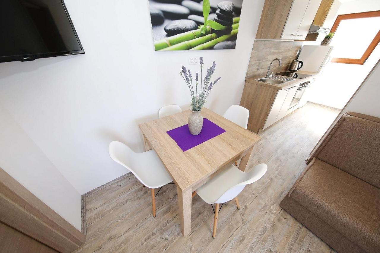 Mobile Home Plumeria 1 비오그라드나모루 외부 사진